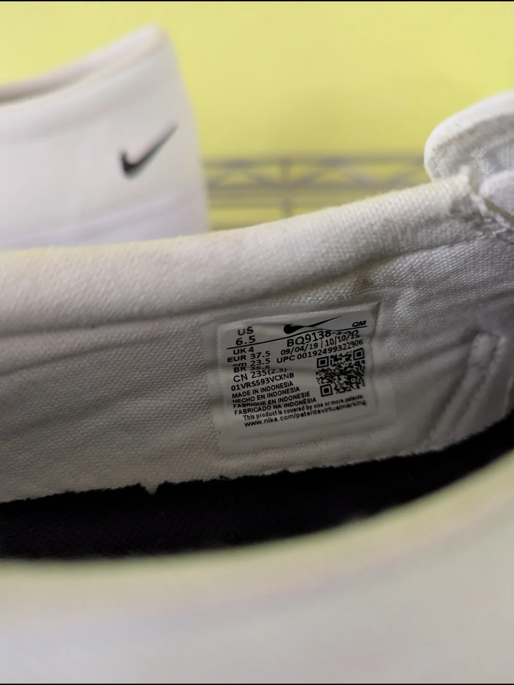 Nike slip canvas